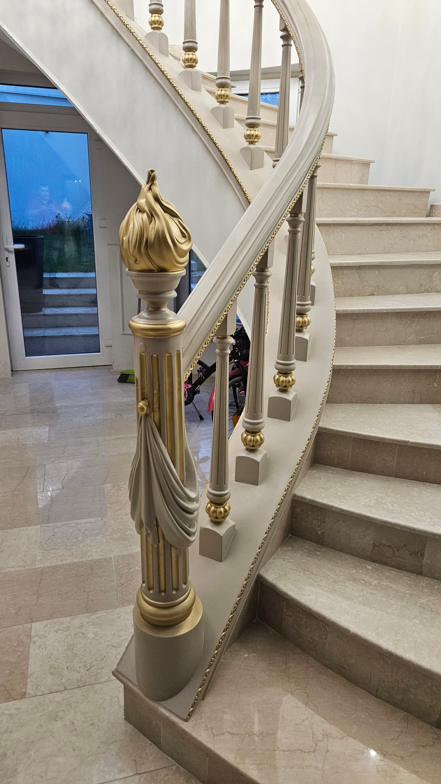 Mobilier Regal