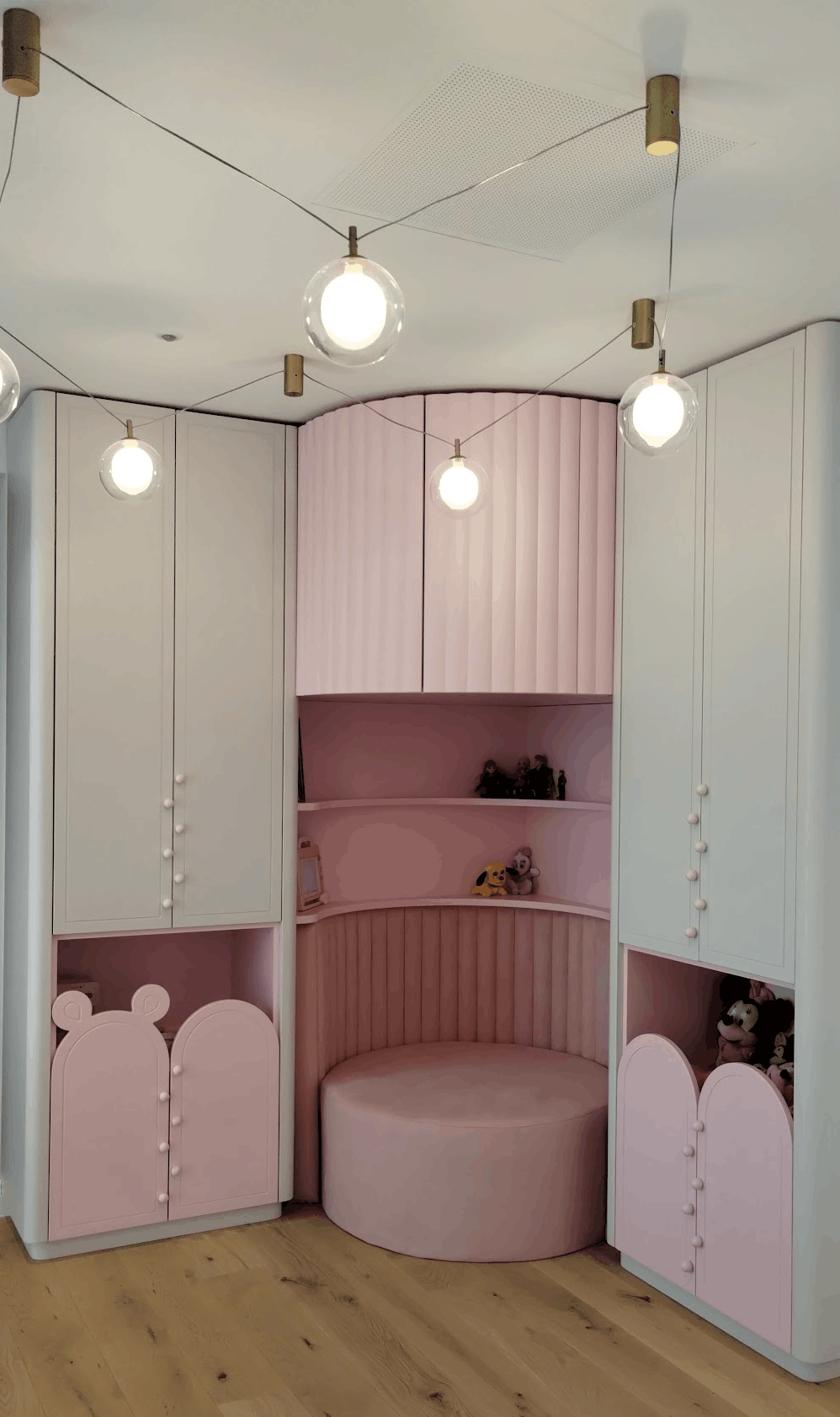 Mobilier Modern